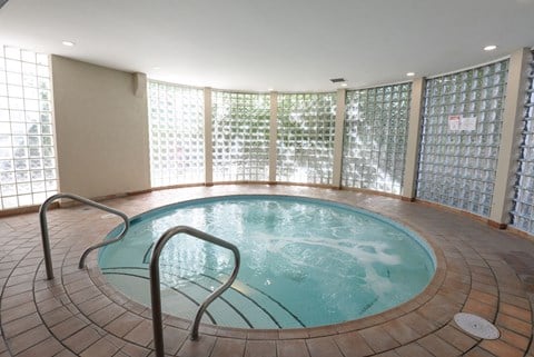 Floor plan for 2 beds, 2 baths, 1077 sqft